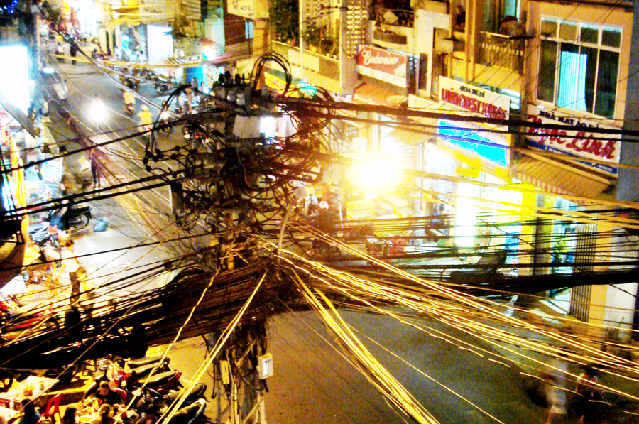 那年在西贡，我沿着流动的文化散步。