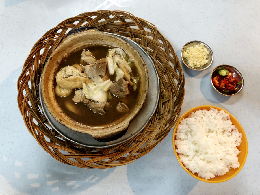 肉骨茶 是最草根的